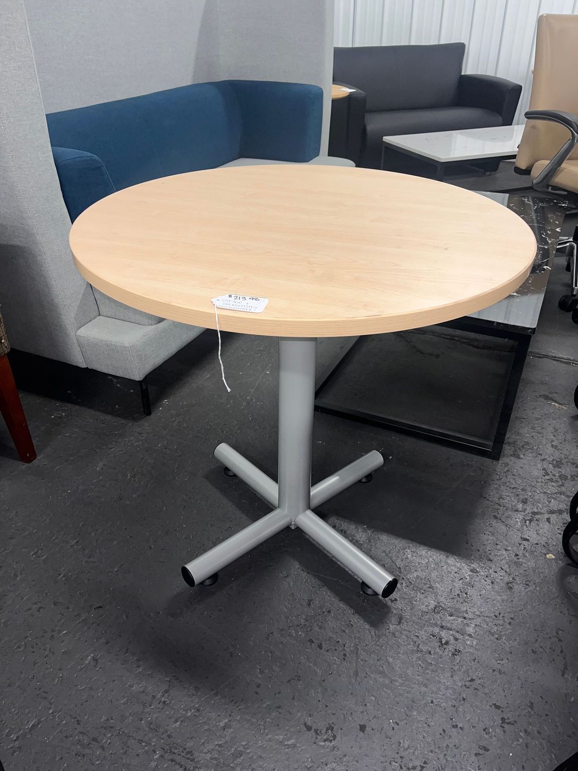 New/Overstock 30" Table