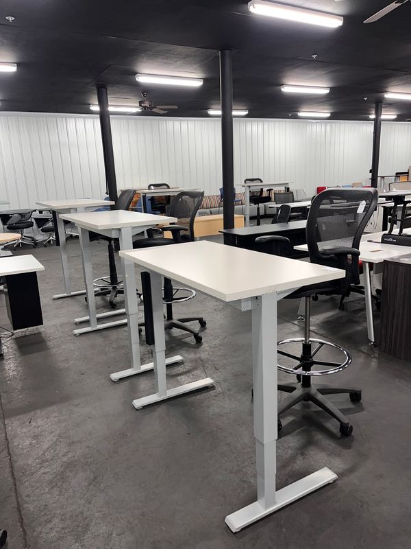 24X48 Pneumatic Sit Stands *2 in stock