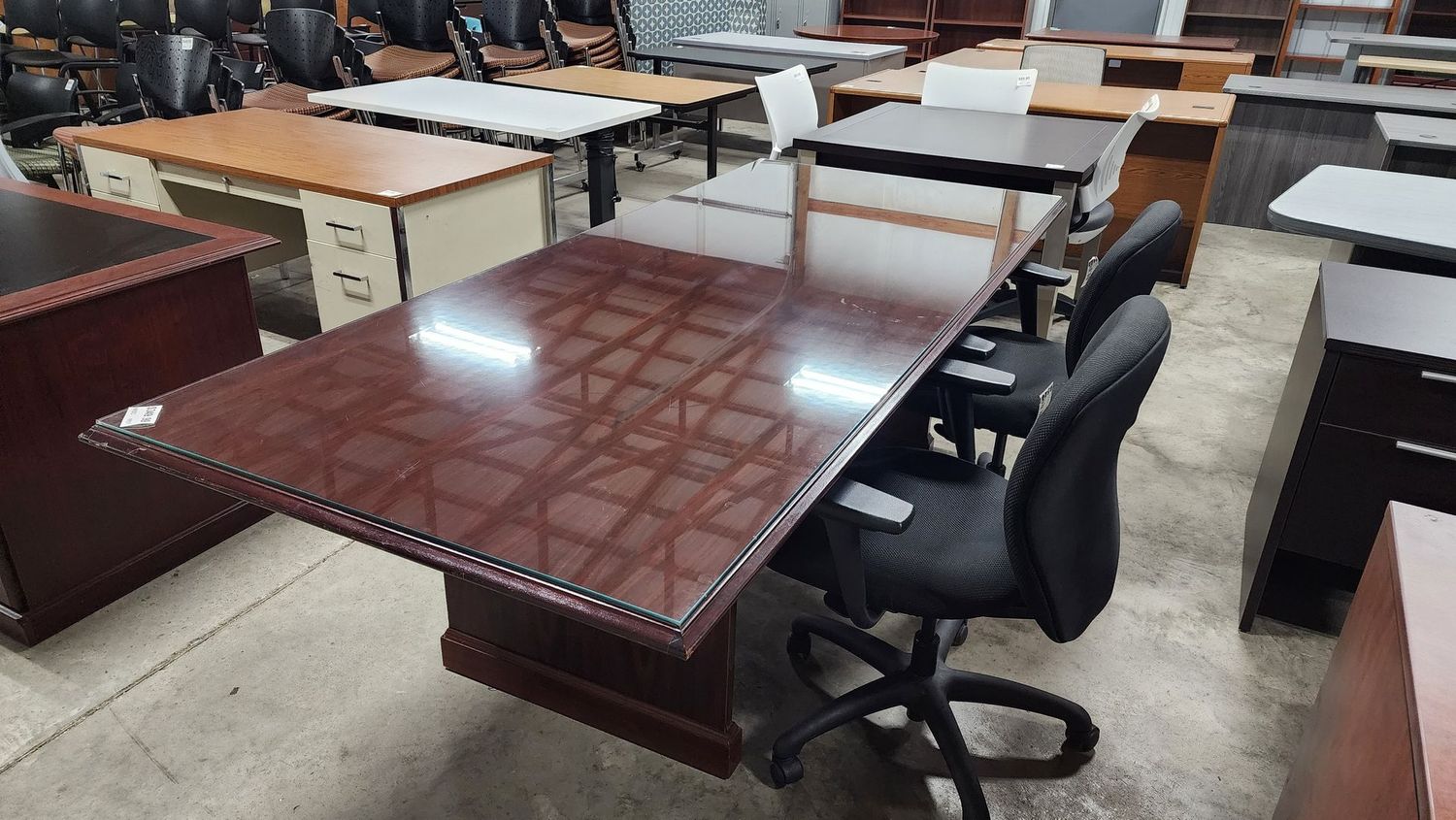 Used Trad. Mahogany 42"x96" Conference Table  w/ Glass Top