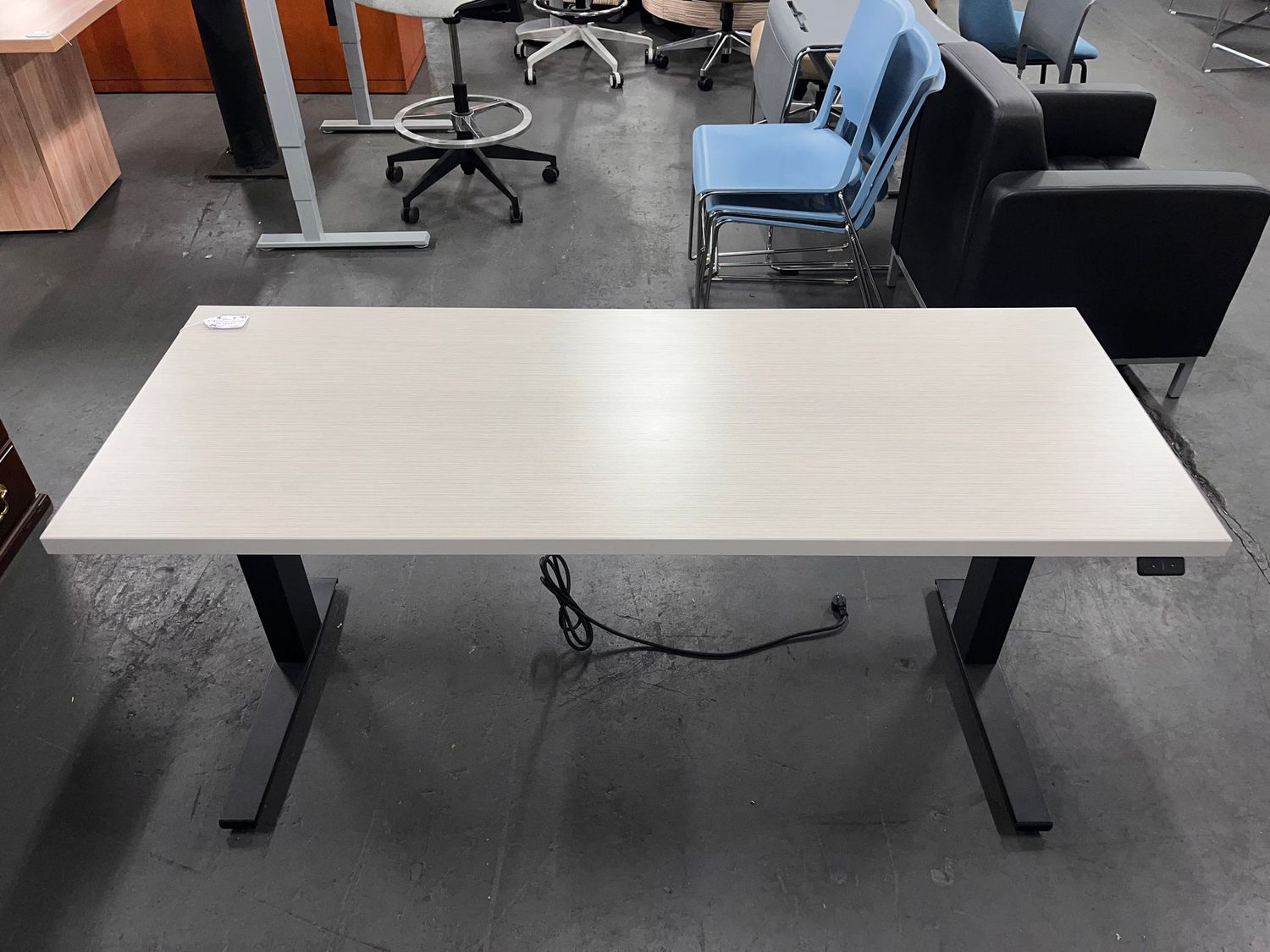 24X60 Herman Miller 2016 Electric Sit Stand *Over 100 in stock
