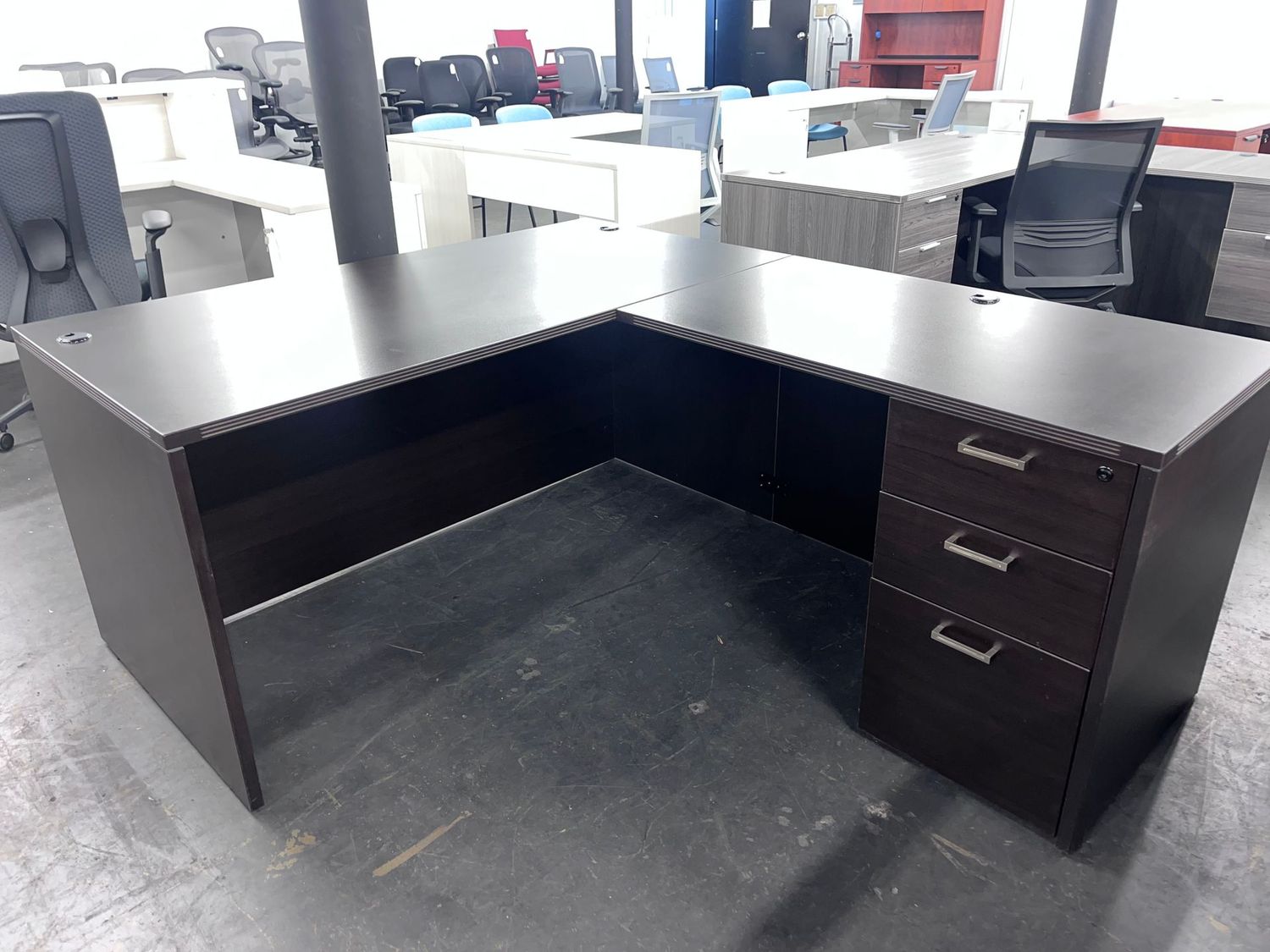 60X72 Chocolate Brown, Single Ped L Desk