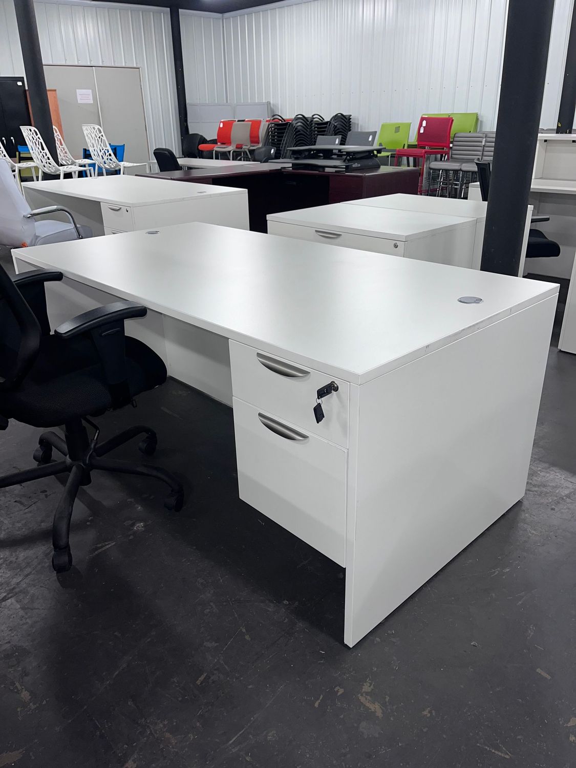 36X72 Single Ped White Desk *2 in stock