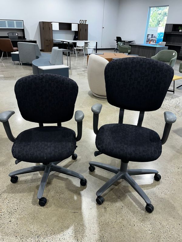 Haworth Black Task Chairs *16 in stock