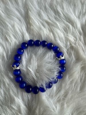 Royalty Classic – Blue Cat’s Eye Crown Bracelet