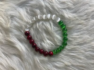 Tricolor Beaded Bracelet – Inspired by the Mexican Flag | Red Jasper, White Cat’s Eye, Green Cat’s Eye