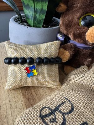 🧩 Puzzle Piece Cluster Bracelet – Unity in Every Piece