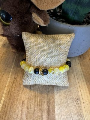 👑 Royalty Crown Bracelet – Yellow Jade &amp; Matte Onyx