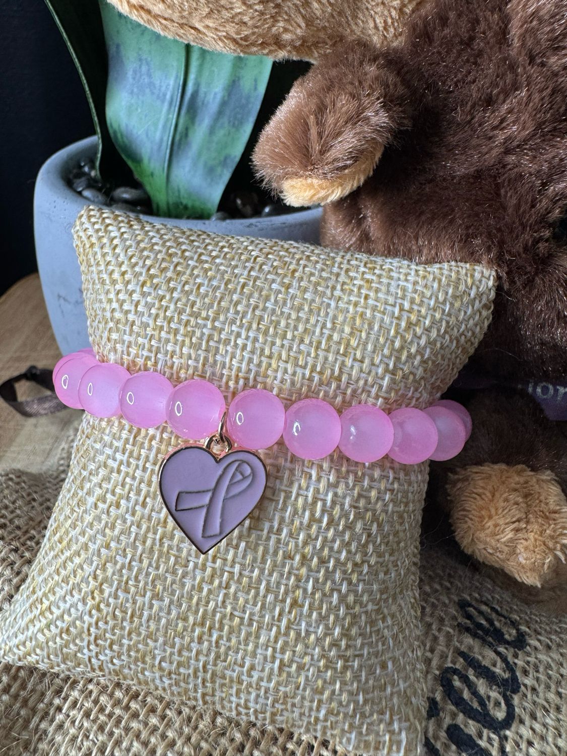 💗 Heart of Strength Bracelet — Breast Cancer Awareness