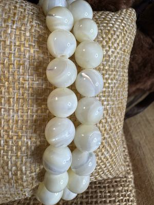 Mother of Pearl Bracelet – Calming Elegance