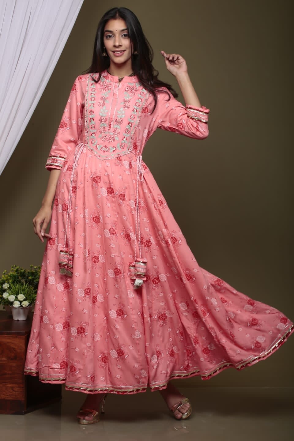 PINK LONG FLAYER GOWN