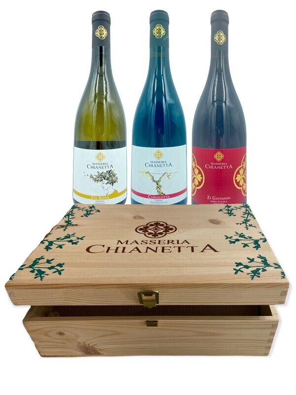 Cassetta in legno con 3 bottiglie da 0,75 lt