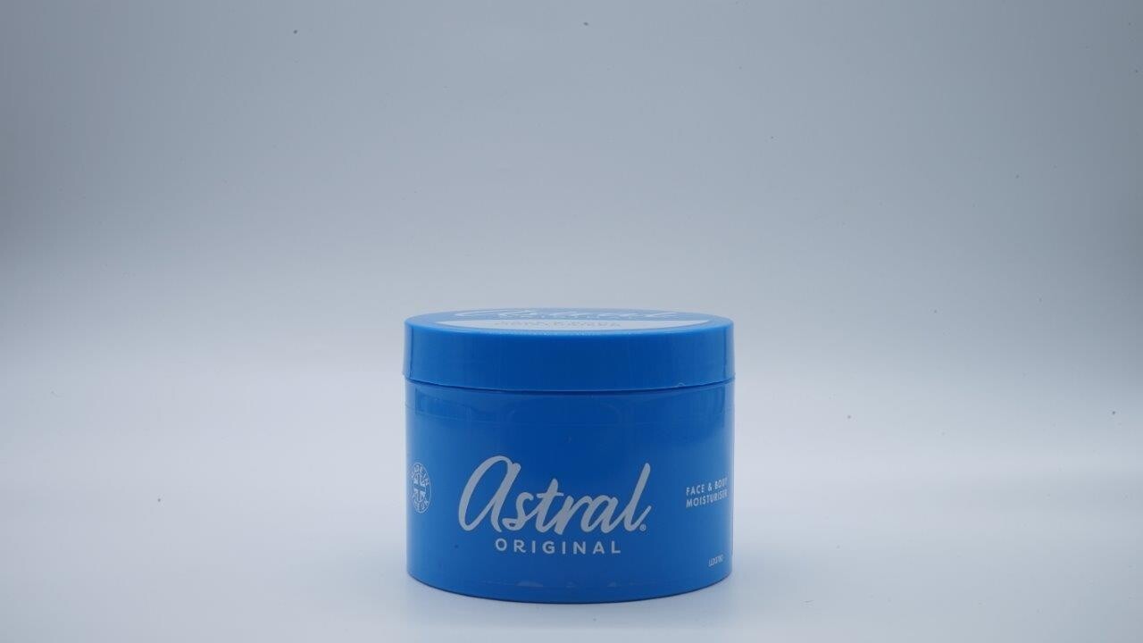 ASTRAL FACE & BODY MOISTURISER 500ML