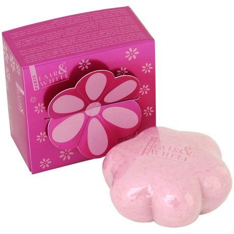 FAIR & WHITE SO WHITE EXFOLIATING SOAP 200G