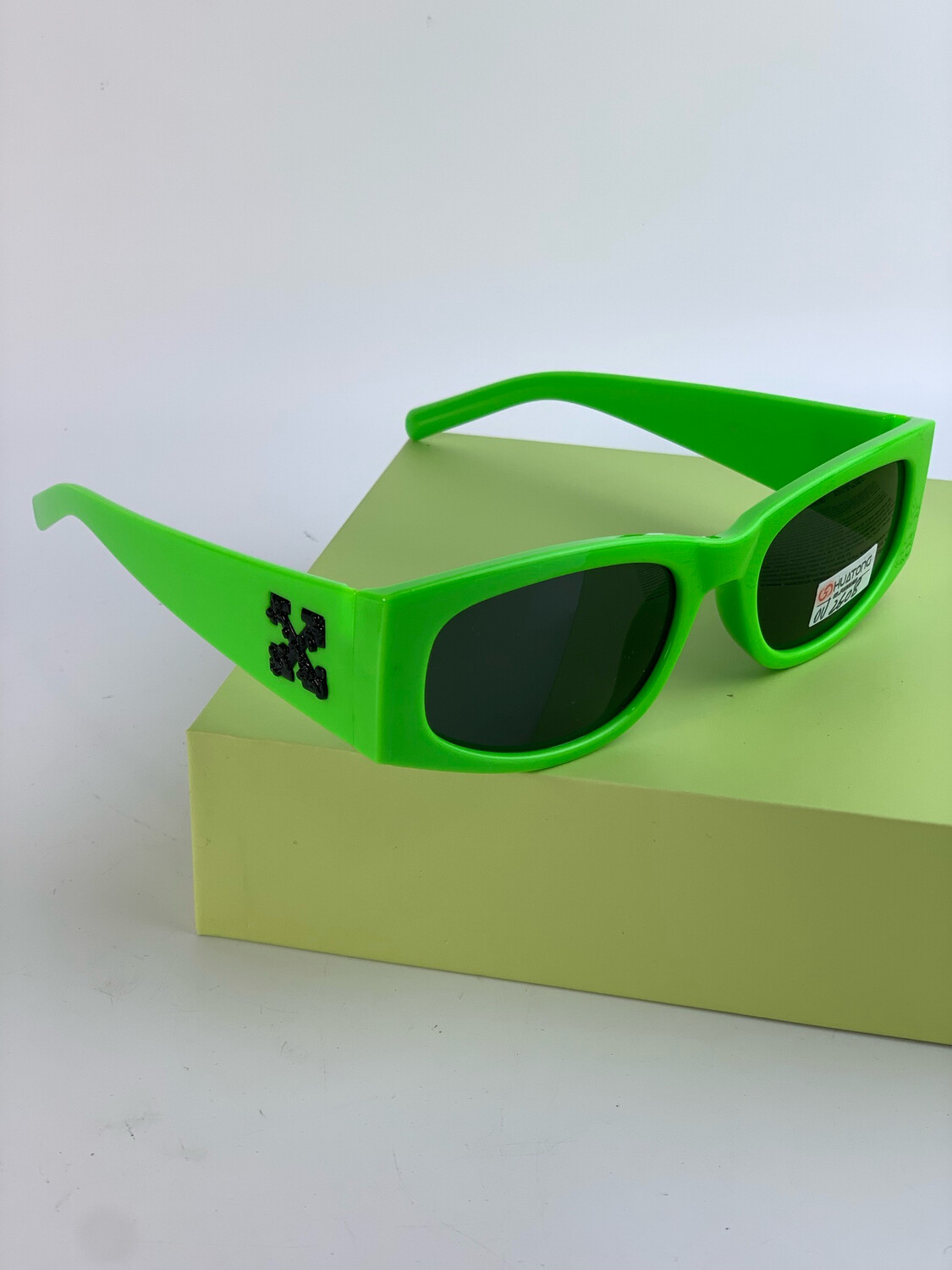 Green Off White Oval Glasses