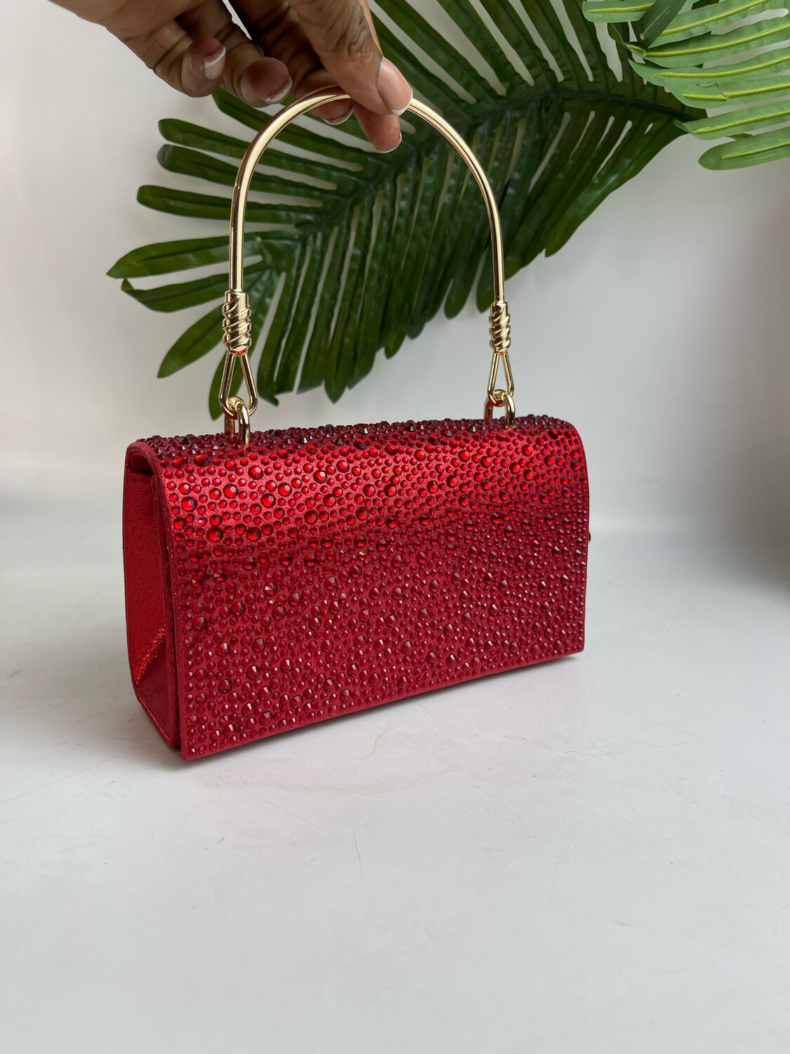 Red Bing Purse With One Top Handle