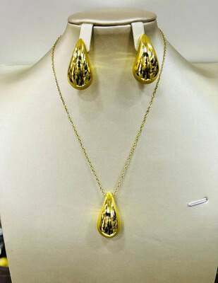 Gold Non Tarnish Earring And Necklace