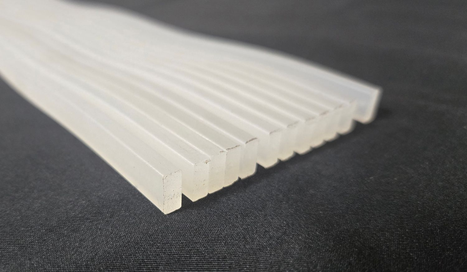 Polar 132 Clear Wavy Cutting Sticks (1 Dozen)