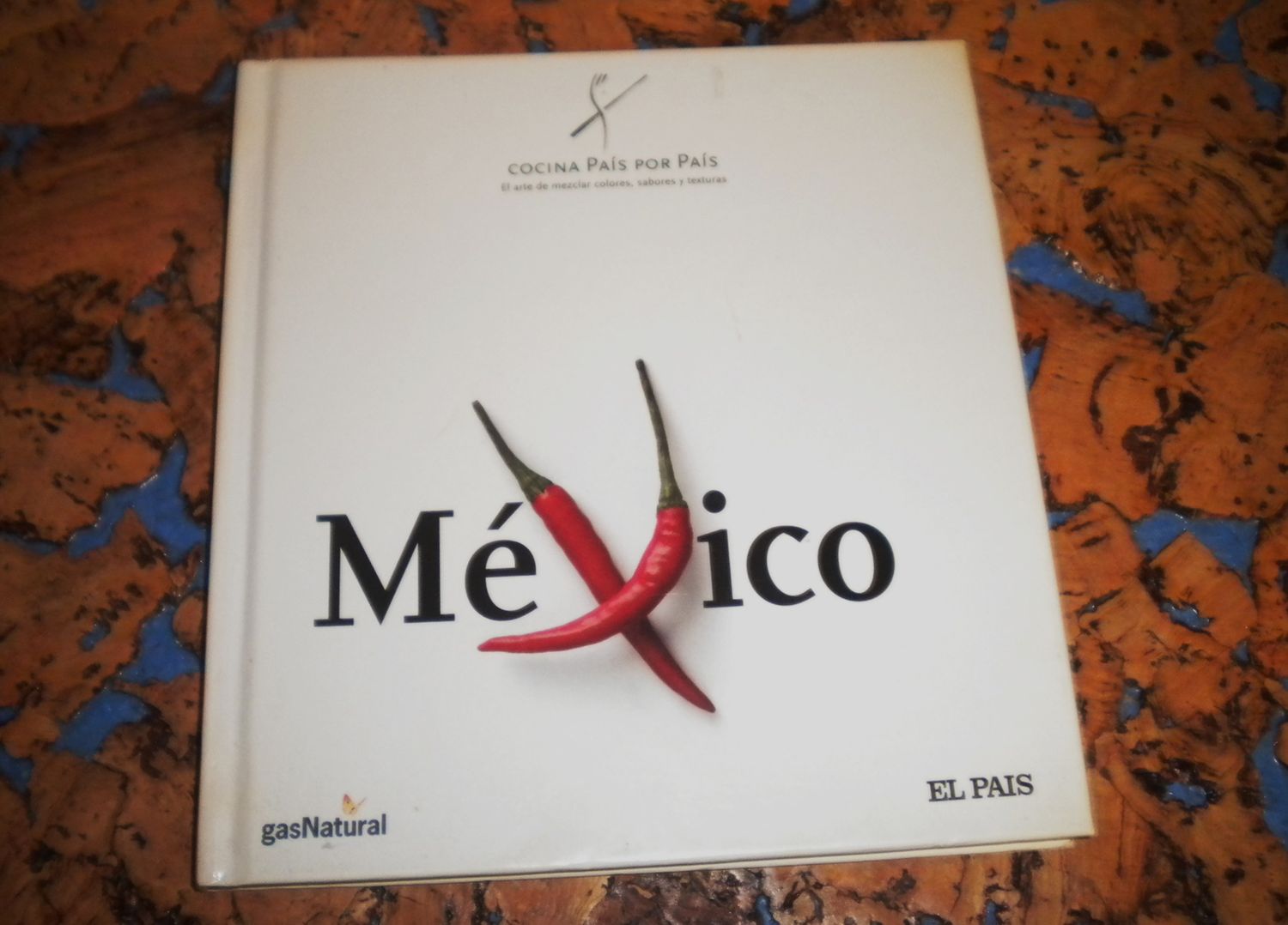 Libro. COCINA PAÍS POR PAÍS. MÉXICO. Autor. IGNACIO MEDINA.