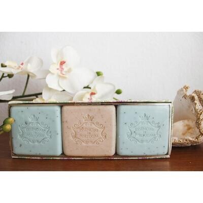 AROMAS COFFRET WITH 3 80GR SOAPS