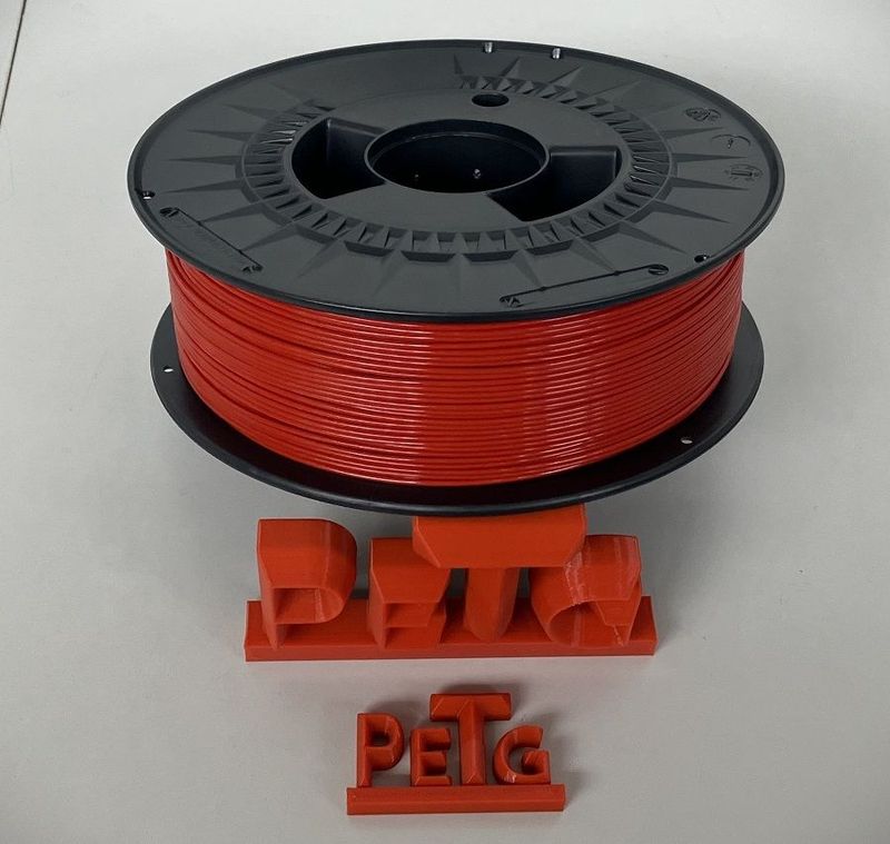 PETG rot 1Kg 1,75mm Made in Germany PETG rot 1Kg 1,75mm Made in Germany