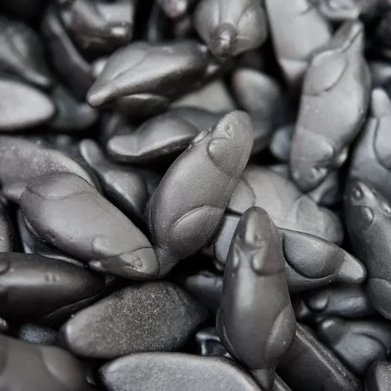 Souris noires a l'anis