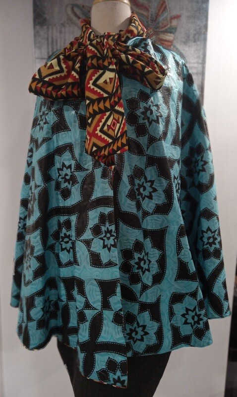 Dzidzorli Reversible Cape