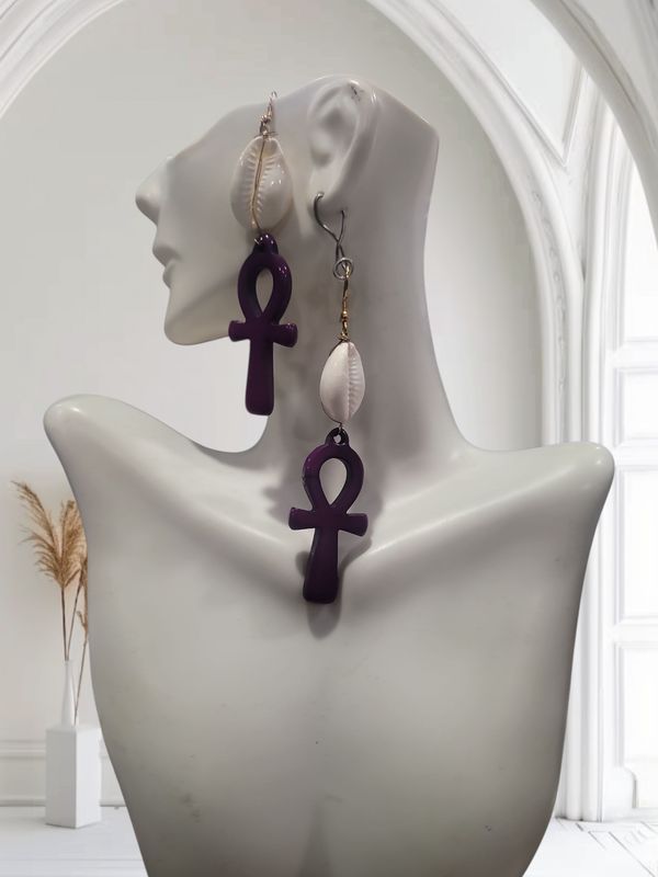 Purple Akua