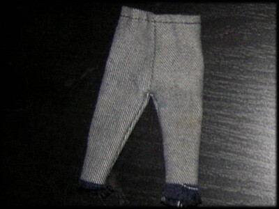 Madelman MDE. Original primera generación. 
Pantalón del comando guerrillero.