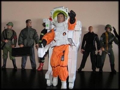 ​GEYPERMAN, Action Man, DRAGÓN. 
Astronauta NASA con lanzadera espacial.