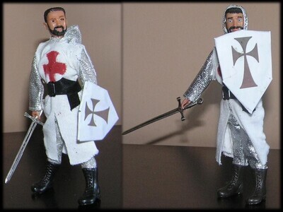 ​Caballero Templario. Jacques de Molay. Con espada y escudo. ​Madelman MDE. Histórico medieval.