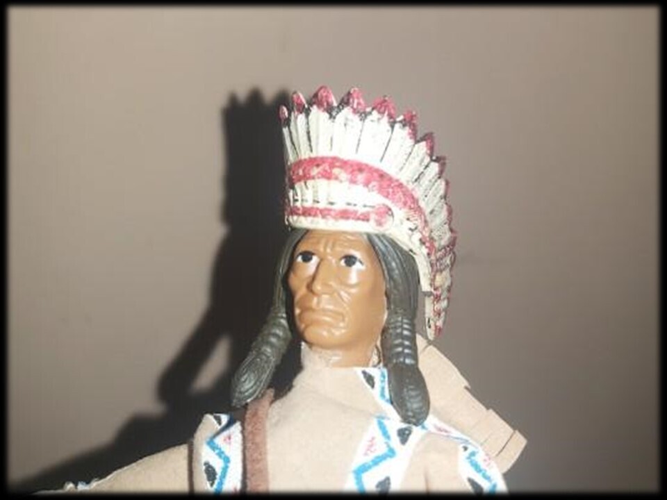 Madelman original primera generacion. Plumas jefe indio. Oeste Far west. Penacho.