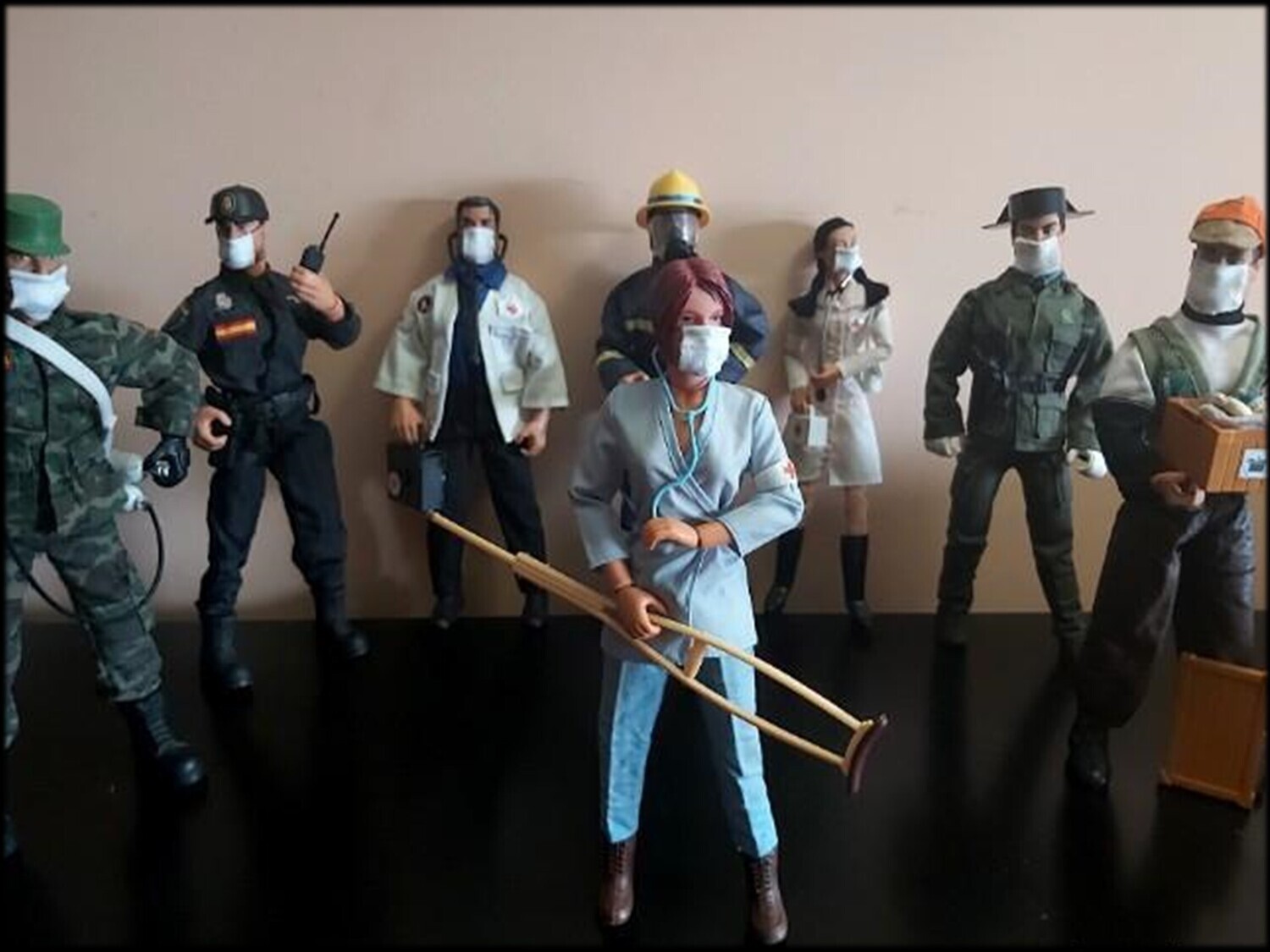 Héroes 2020. Coronavirus. Sanitaria. Enfermera​. Action Man con accesorios Geyperman.  MDE ESCALA 1/6​.