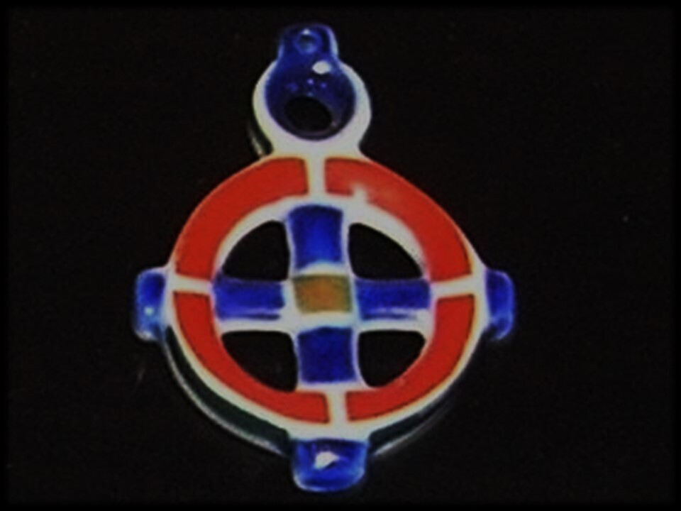 Amuleto de Sargaderlos. Cruzil. Cruz Celta.. Original.Fetiche. Protección contra los híbridos de Cruz y Moneda.