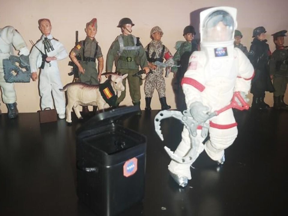 Madelman MDE. Astronauta. NASA.
 Recogida de muestras lunares. 
Unico
