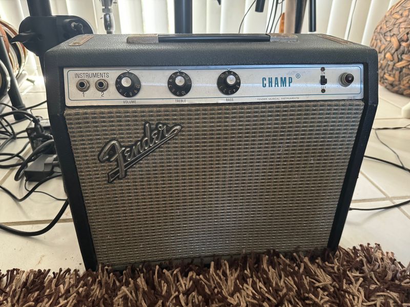 Fender Champ Silverface early 1972