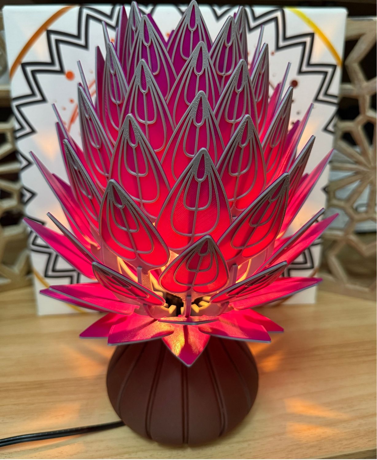 Prisma Petal Lamp