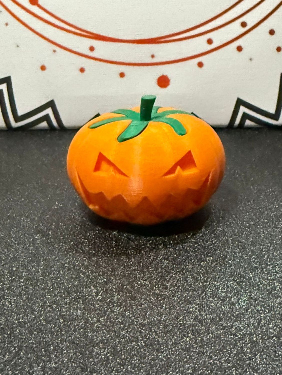 Fidget Pumpkin. Green stem moves up/down