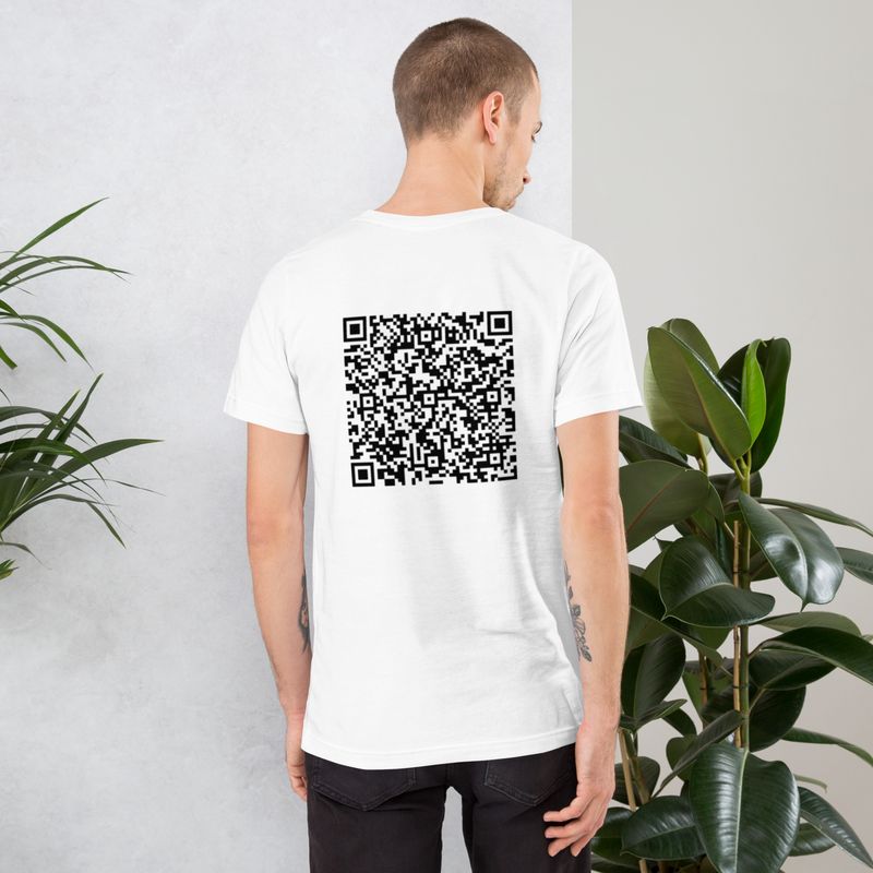 Tee QR Logo B