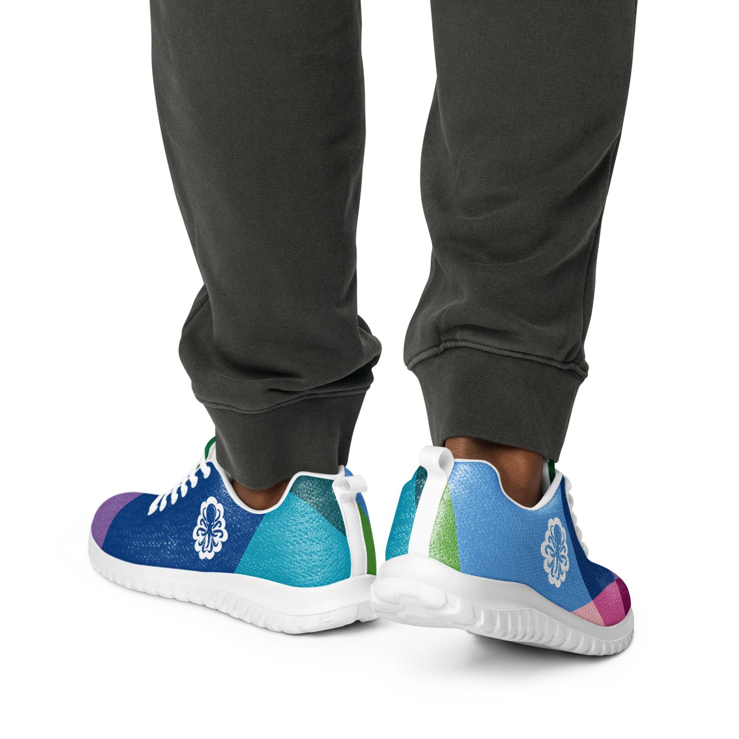 Athletic shoes Multi