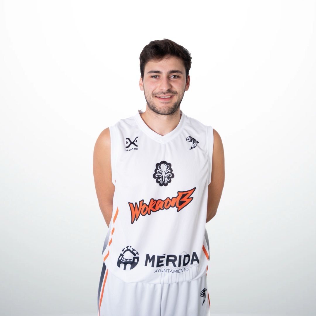 Fernández LP2k Woka on 3 Basketball Jersey