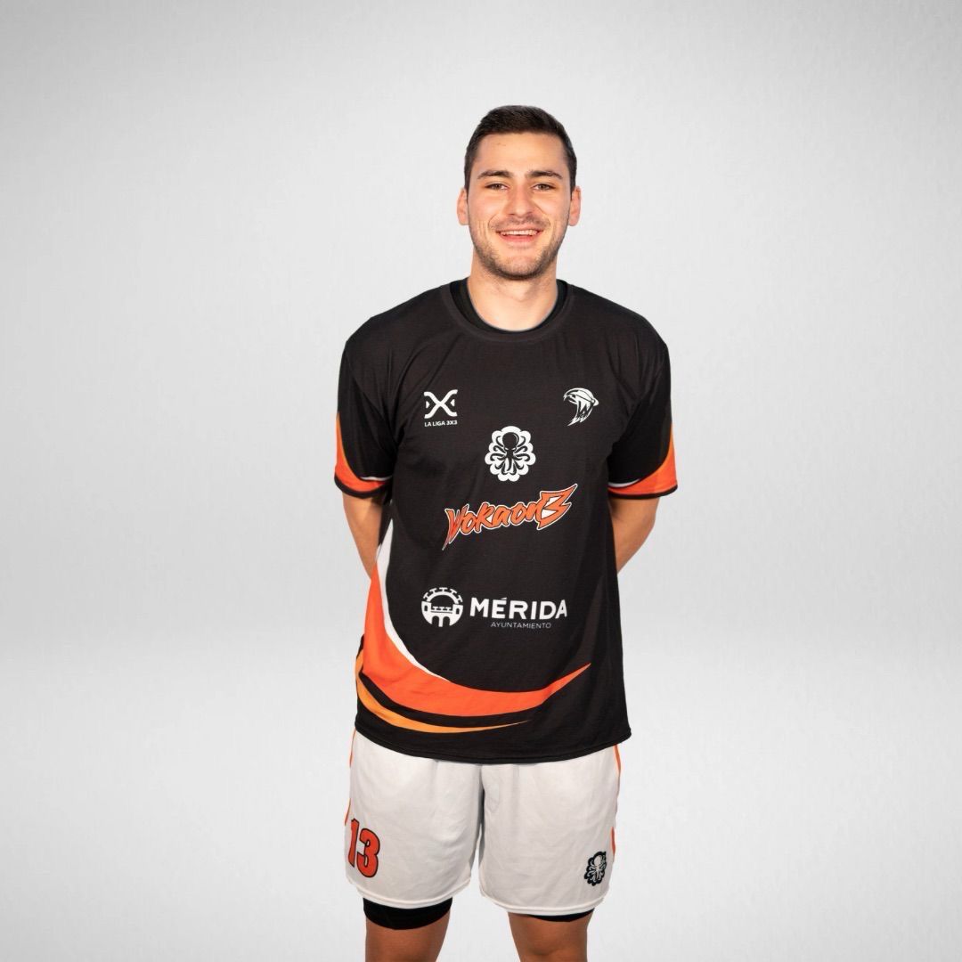 Fernández LP2k Woka on 3 Basketball Warm-up Jersey