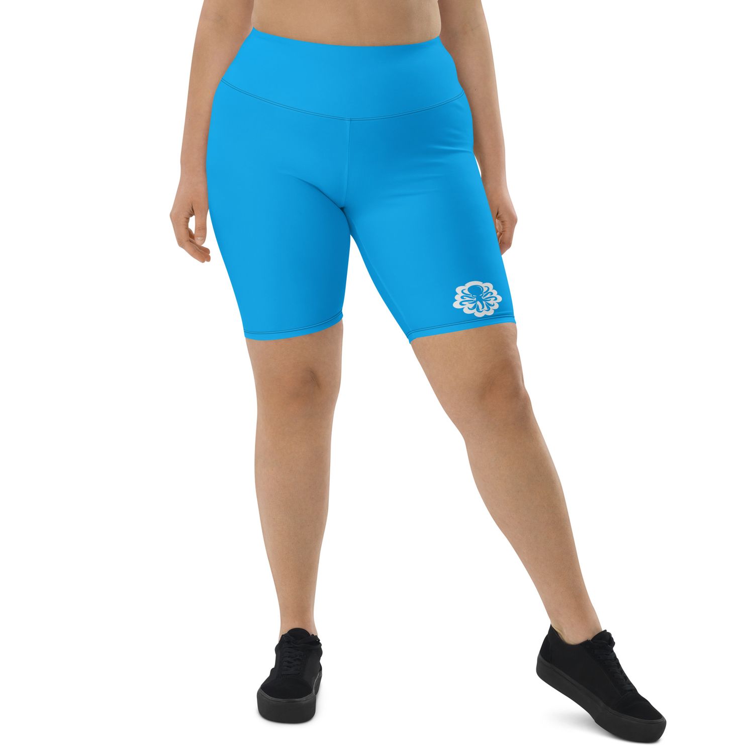 Knee Shorts La Celeste