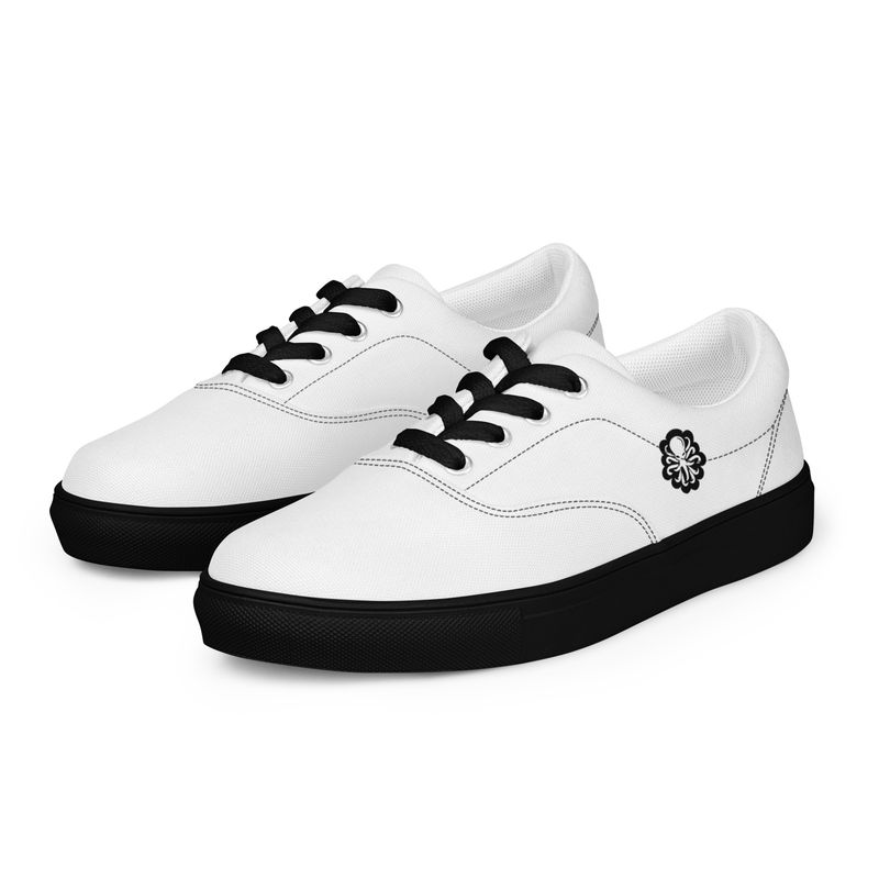 LP2k lace-up White