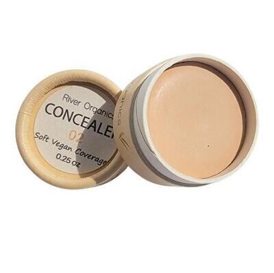 River Organics
Zero Waste Concealer | 02 Light (pink undertones)