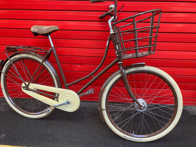 Brown Veloretti Dutch Style Bike