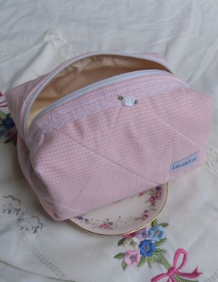 blushing reverie full pouch