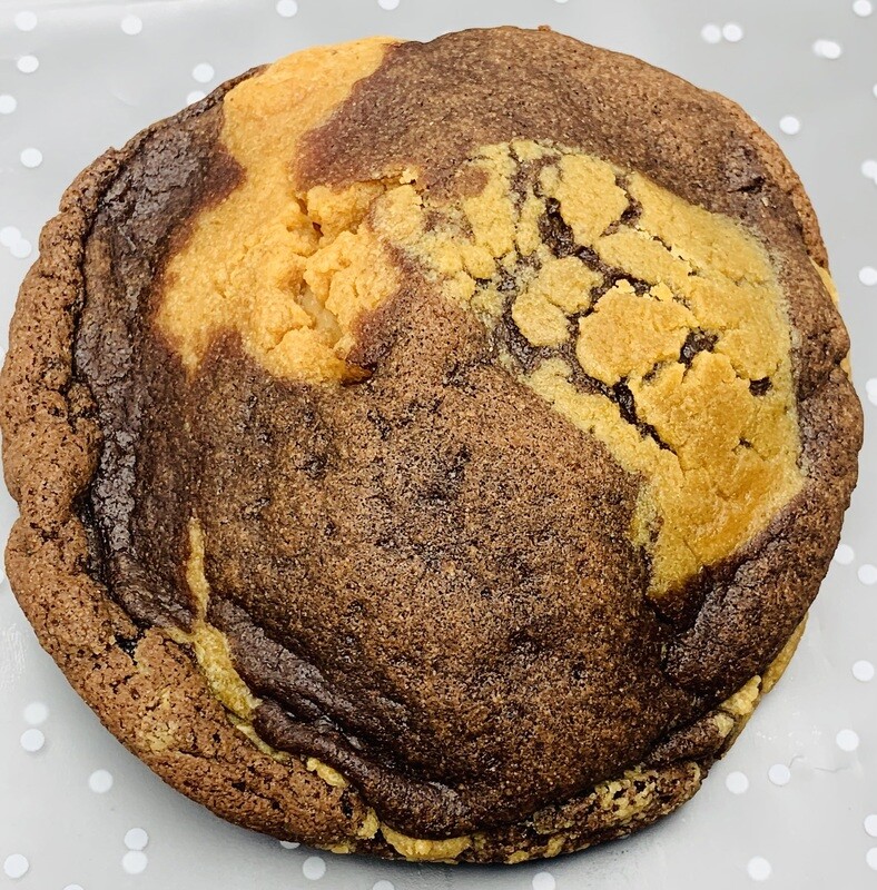 Gluten-Free PB Brownie Swirl Stuffed Protein Cookie 🍫🥜