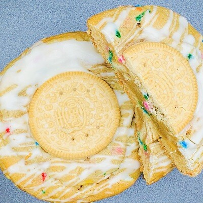 Gluten Free Gloden Oreo Protein Cookie