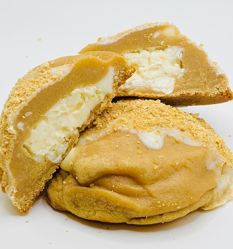 White Choc Chip Cheesecake Powerhouse Protein Cookie