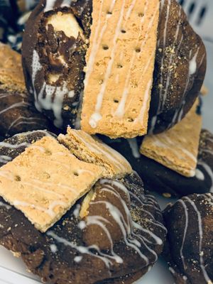 🍫 Chocolate Campfire Crunch